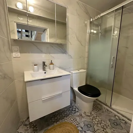 Duplex Au Coeur De Vieille Lägenhet